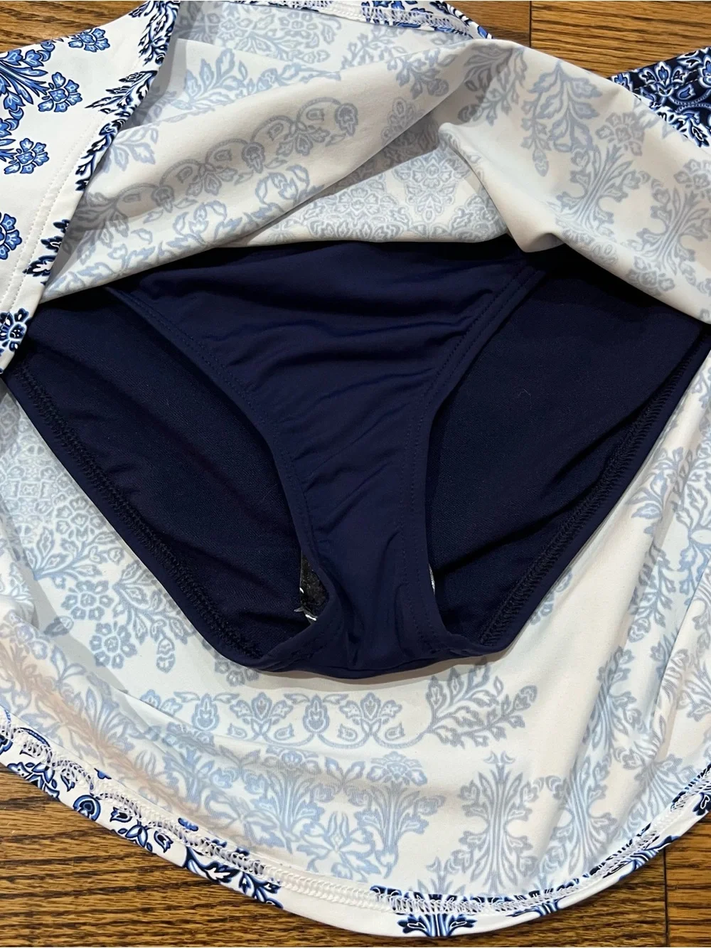 Tommy Bahama Skirted Swim Bottom Stamped Medallion Sz S Blue Tile Print New